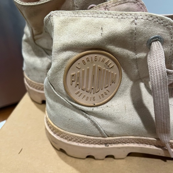 Palladium Blanc Hi soft Pink Boots Shoe Size Womens 7 - Picture 8 of 9
